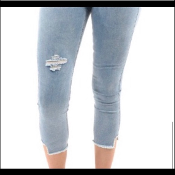 🎉HP x 2🎉High Waist Distressed Skinny Crops-Jian & Feng -Measurements in Pics - Picture 4 of 15